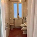 La Casina Del Vicino Al Bosco Гиффа